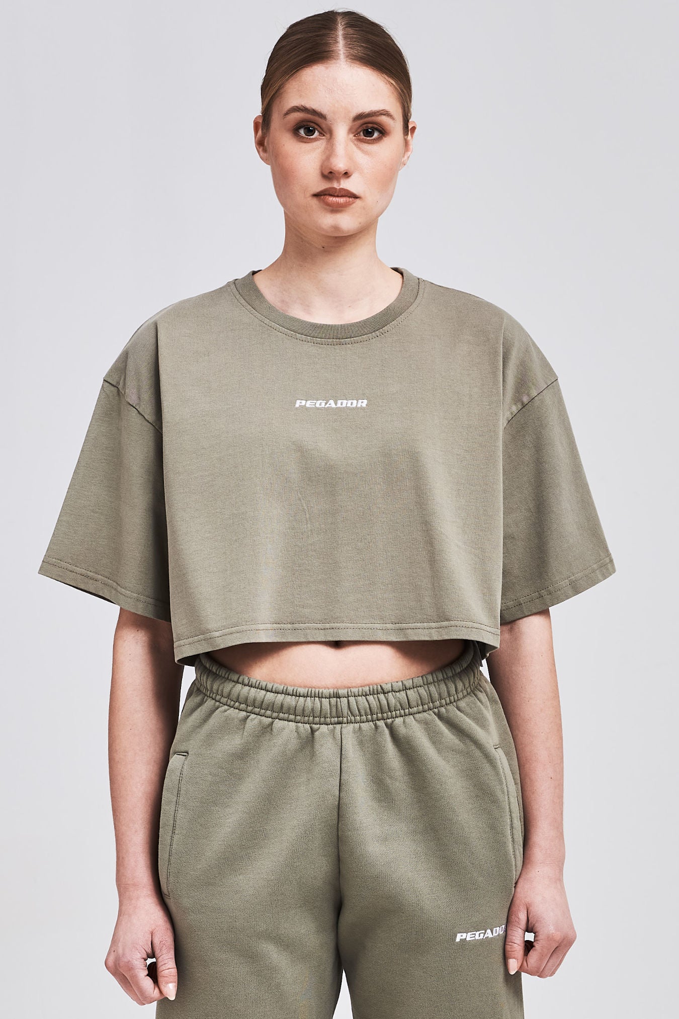LAYLA OVERSIZED CROPPED TEE WASHED OLIVE - Drakkar shop