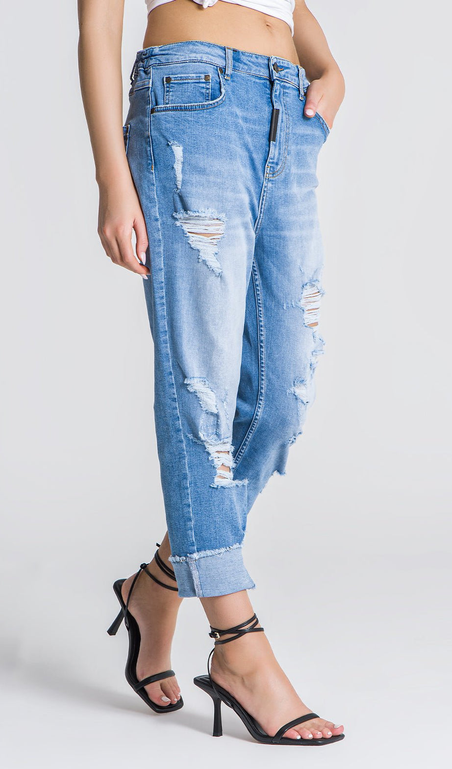 LIGHT BLUE GK IRON MOM JEANS - Drakkar shop